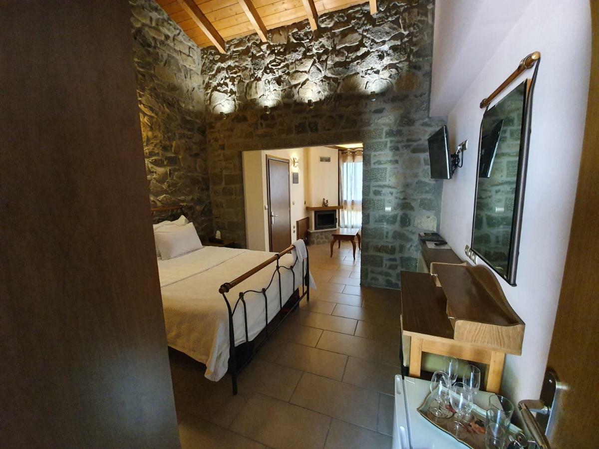 The View Village - Villas Suites & Spa Karpenisi Exterior photo